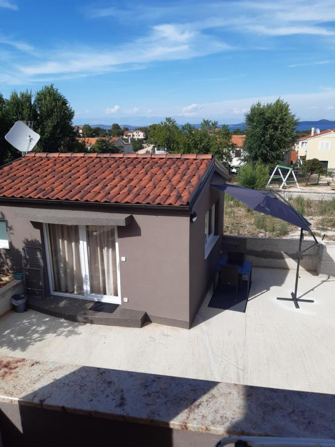 Little Olive Tree House Apartamento Sali Exterior foto